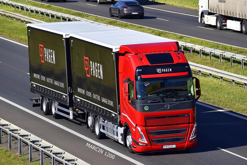 _DSC7105-crop-PAGEN-VOLVO FH V.JPG