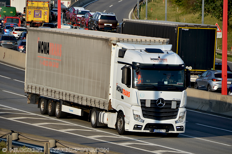 Mercedes Benz Actros MP4_ Nowa Trans_2219.JPG