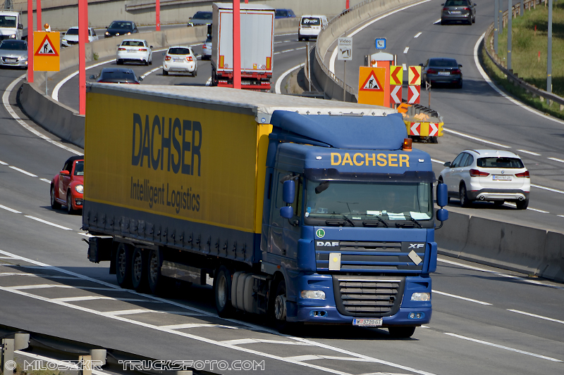 Daf 105XF_Dachser_1851.JPG