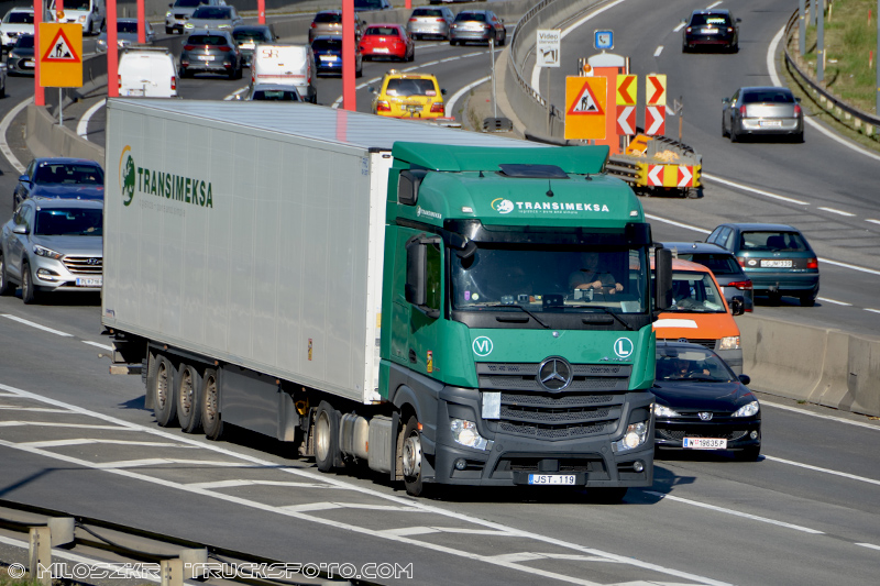 Mercedes Benz Actros MP4_Transimeksa_3167.JPG