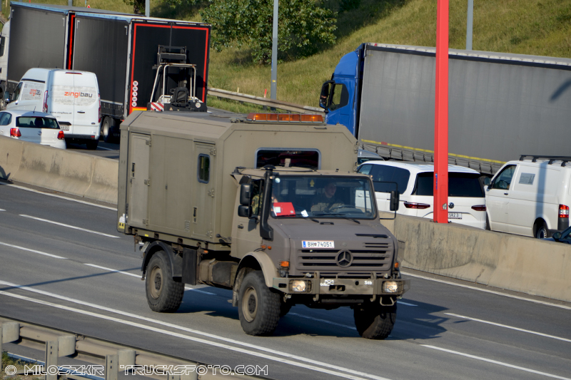 Mercedes Benz Unimog_Österreich Army_2185.JPG