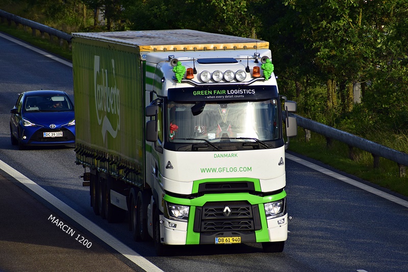 _DSC4246 GREEN FAIR LOGISTICS-crop-RENAULT RANGE T.JPG