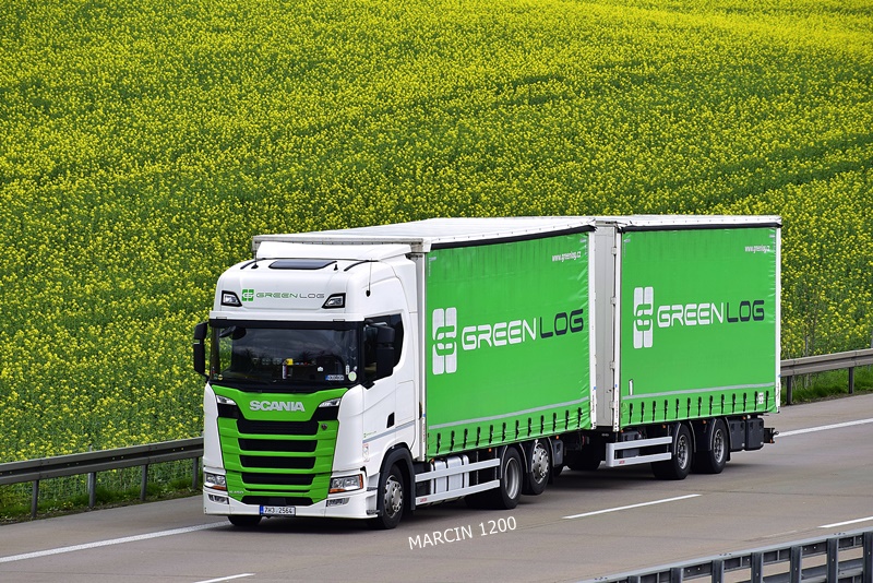 _DSC1693 GREEN LOG-crop-SCANIA S460.JPG