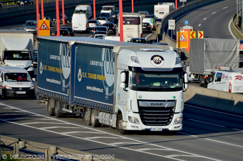 Daf 106XF_O.K. Trans Praha_3567.JPG