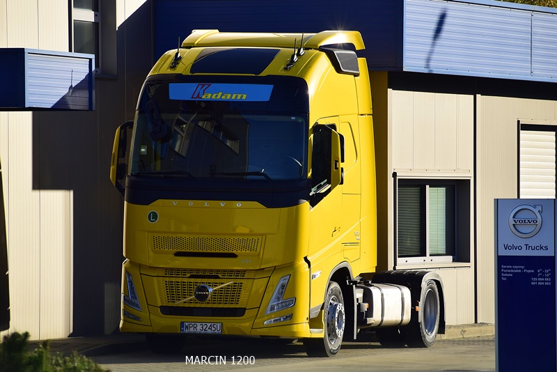_DSC8409-crop-KADAM-VOLVO FH AERO.JPG
