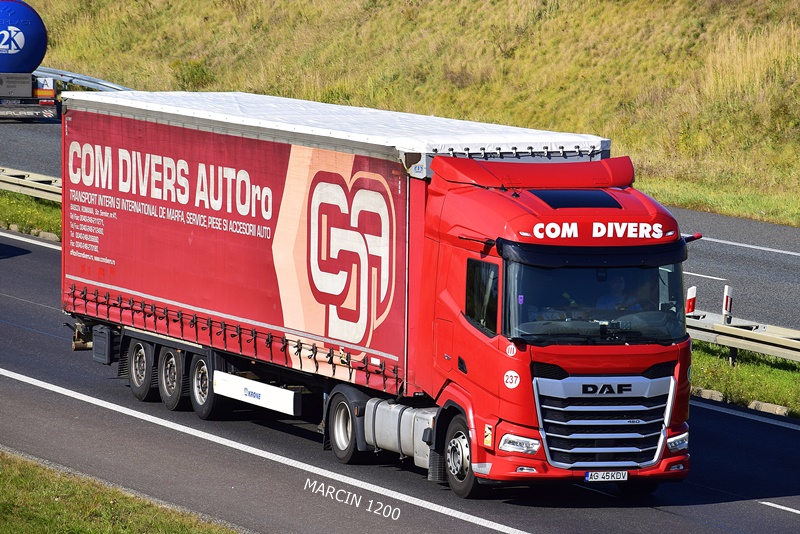 _DSC7803-crop-Com Divers-DAF XF.JPG