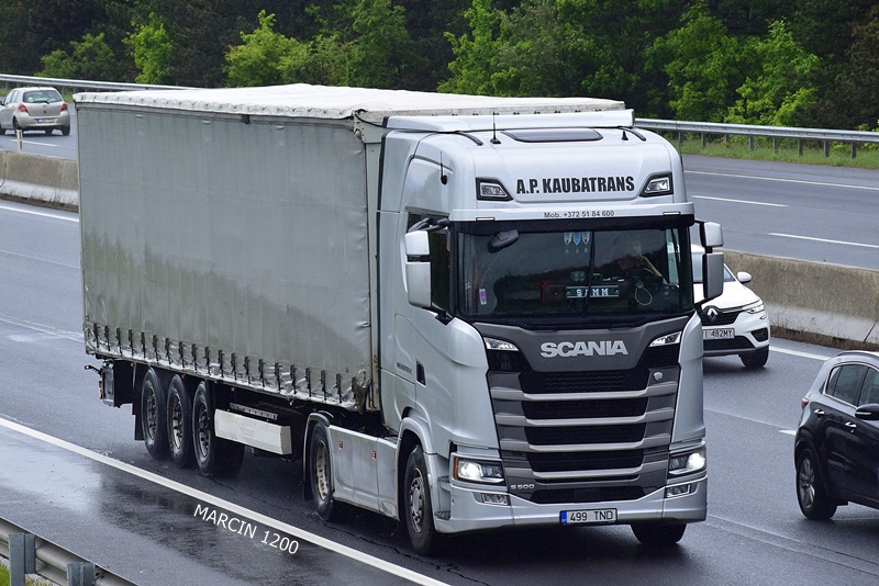 _DSC2955 A.P. KAUBATRANS-crop-SCANIA S500.JPG