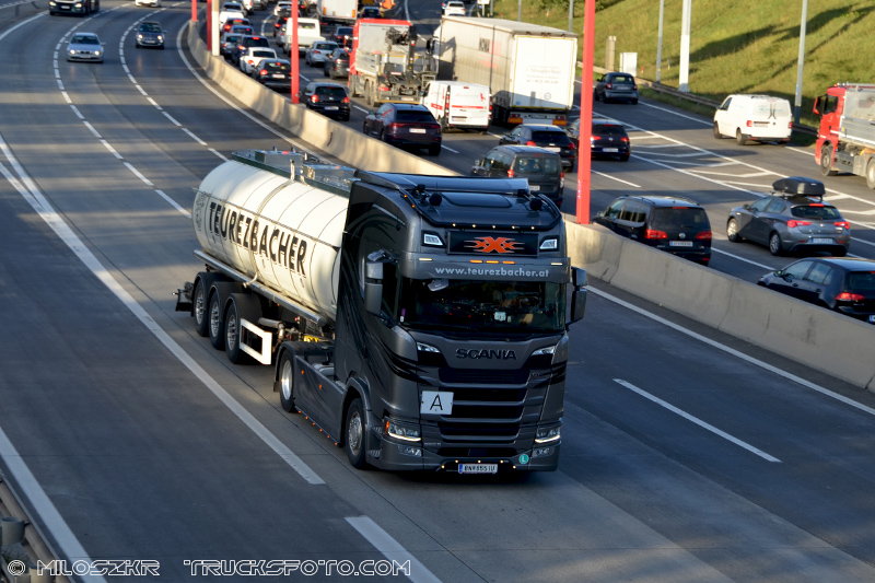 Scania_Teurezbacher_3068.JPG