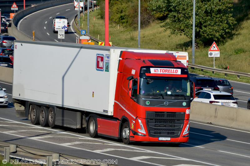 Volvo FH5_Torello_2946.JPG