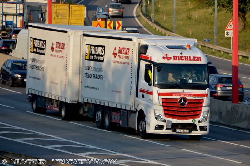 Mercedes Benz Actros MP5_Bichler_2264.JPG