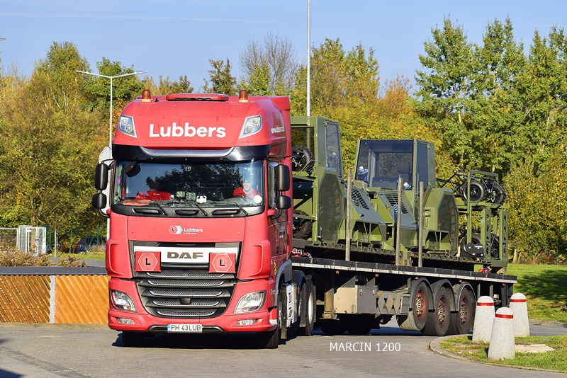 _DSC9213-crop-LUBBERS-DAF XF 106.JPG