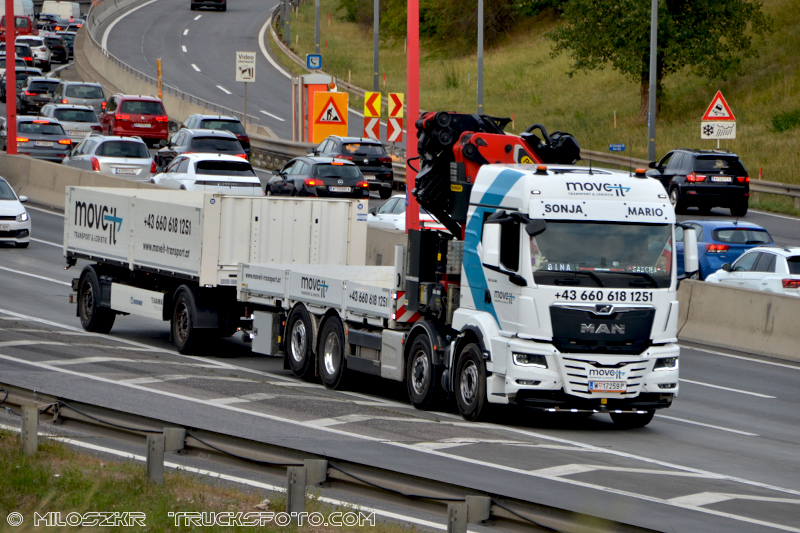 MAN TGX_Move-it_1836.JPG