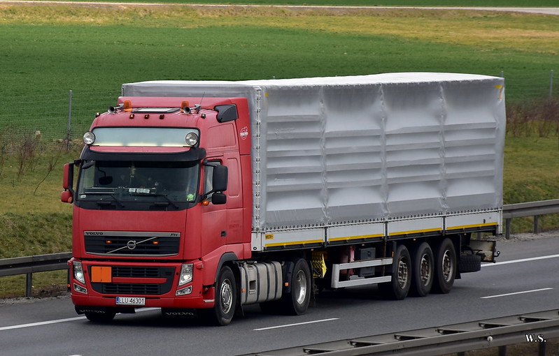 Volvo_FH3_PL_2.jpg