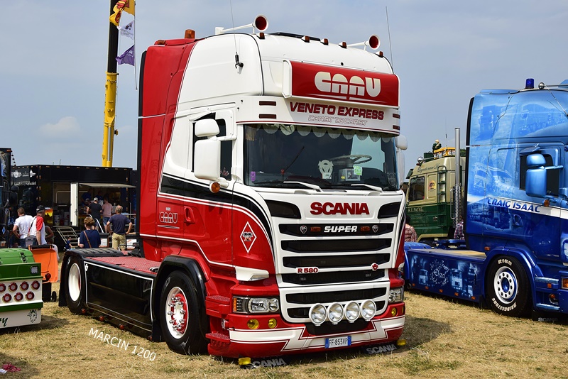 _DSC0968-crop-CAAU Autotrasporti-SCANIA R580 V8.JPG