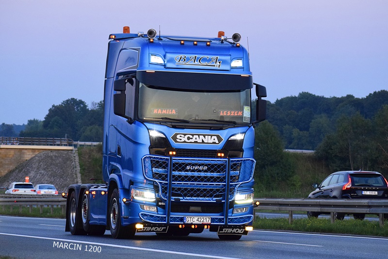 _DSC5715-crop-BACA-SCANIA.JPG