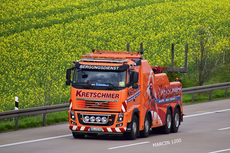 _DSC2424 KRETSCHMER-crop-VOLVO FH II-HOLOWNIK.JPG