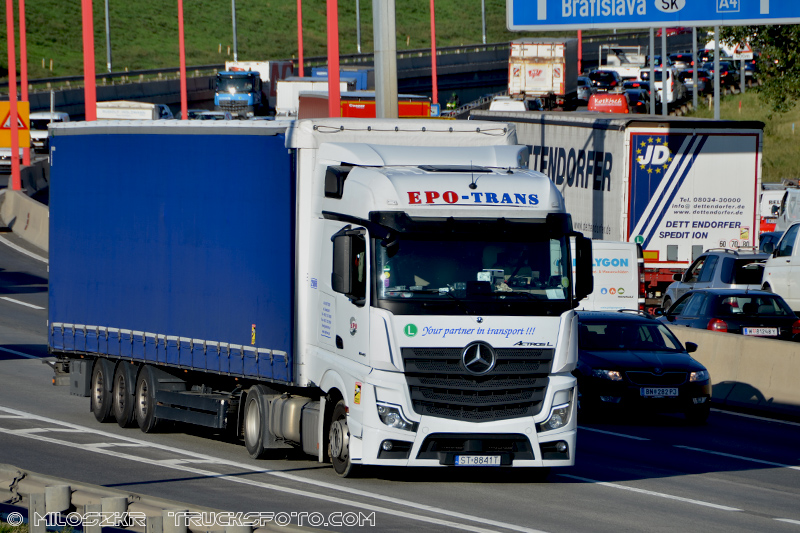 Mercedes Actros MP4_Epo-Trans_2959.JPG