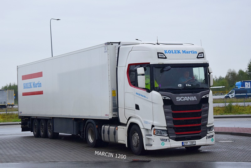 _DSC7837-crop-KOLEK MARTIN-SCANIA S450.JPG
