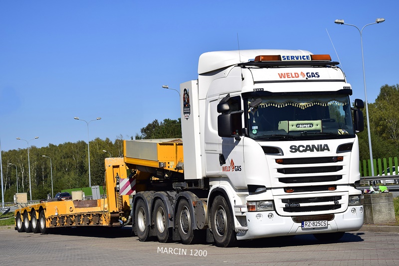 _DSC00011 (1793)-crop-Weld-Gas-SCANIA R620 V8.JPG