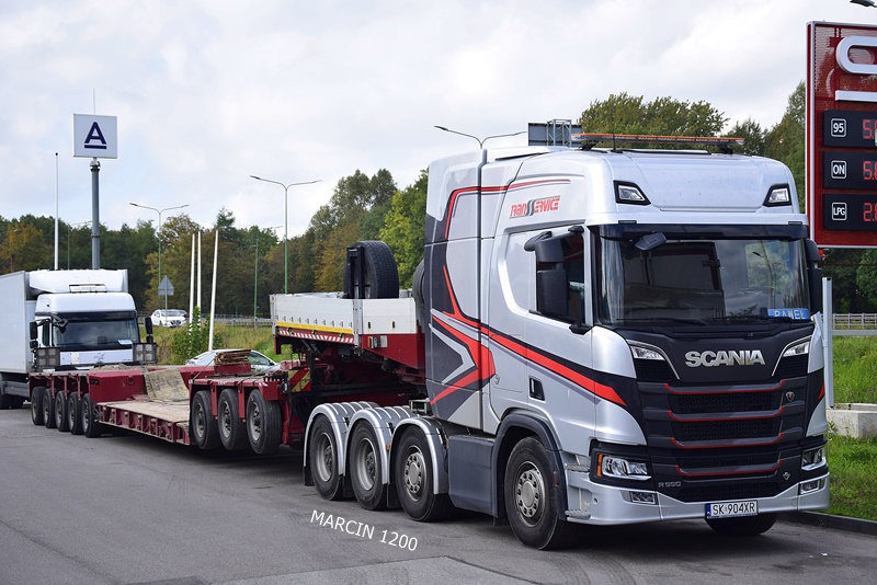 _DSC00011 (2129)-crop-Trans-Service-SCANIA R660 V8.JPG