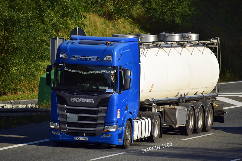 _DSC00011 (2455)-crop-STICI-SCANIA R450 NG.JPG