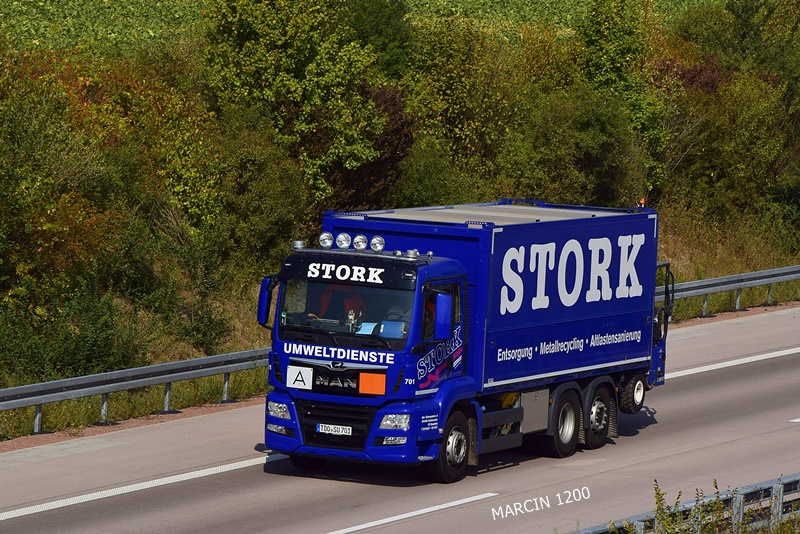 _DSC2476-crop-Stork-MAN TGS.JPG