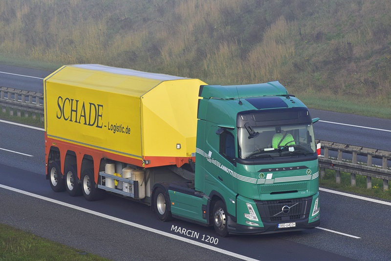 _DSC00011 (2338)-crop-LANUTTI-VOLVO FH AERO.JPG