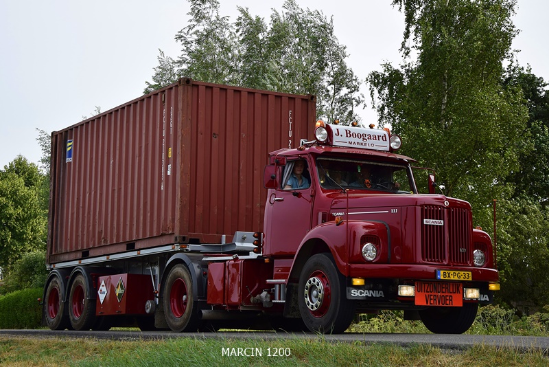 _DSC1268-crop-J Boogaard - Markelo-SCANIA 111.JPG