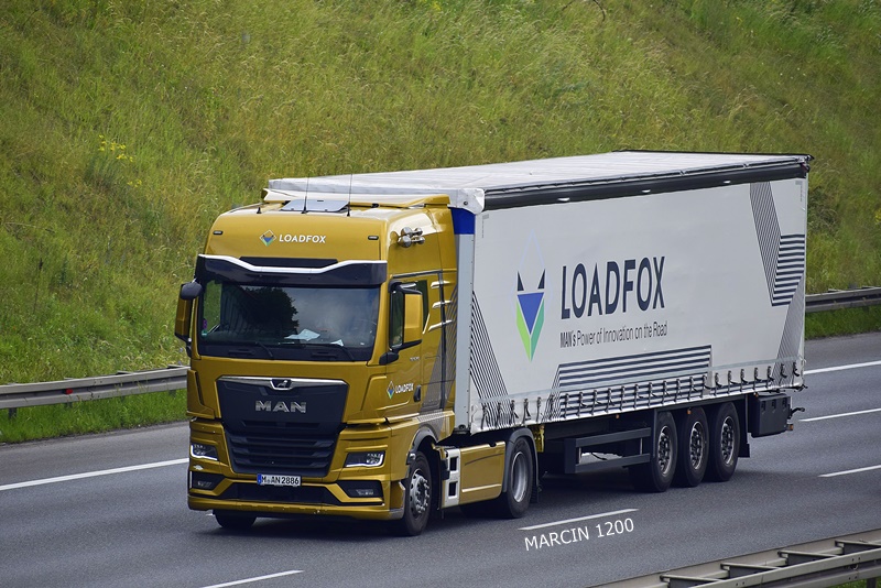 _DSC00011 (960)-crop-LoadFox -MAN TGX II.JPG
