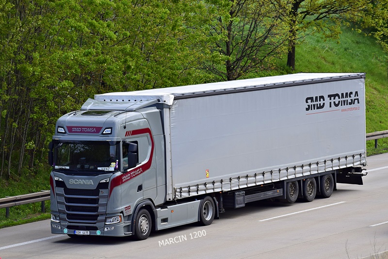 _DSC1399 SMD TOMSA-crop-SCANIA S500.JPG
