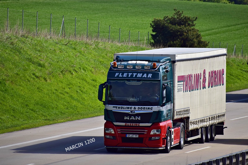 _DSC1460 THOLING-crop-MAN TGX.JPG