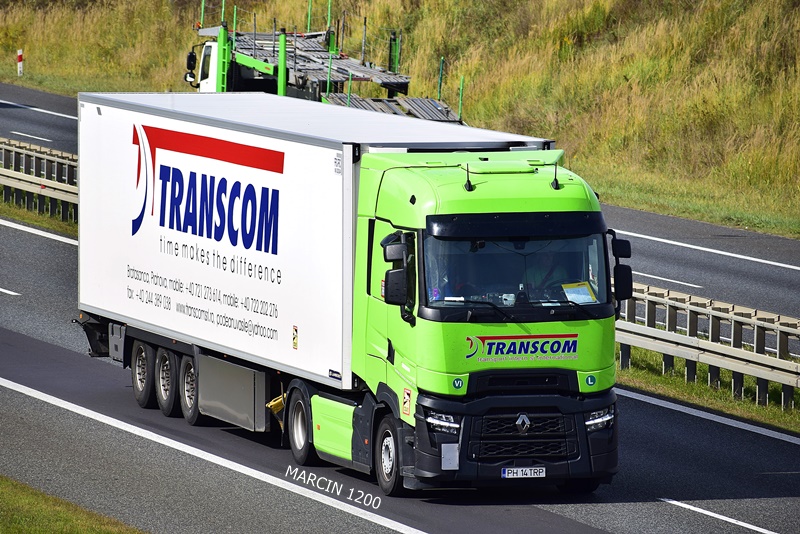 _DSC00011 (1992)-crop-Transcom-RENAULT RANGE T EVO.JPG