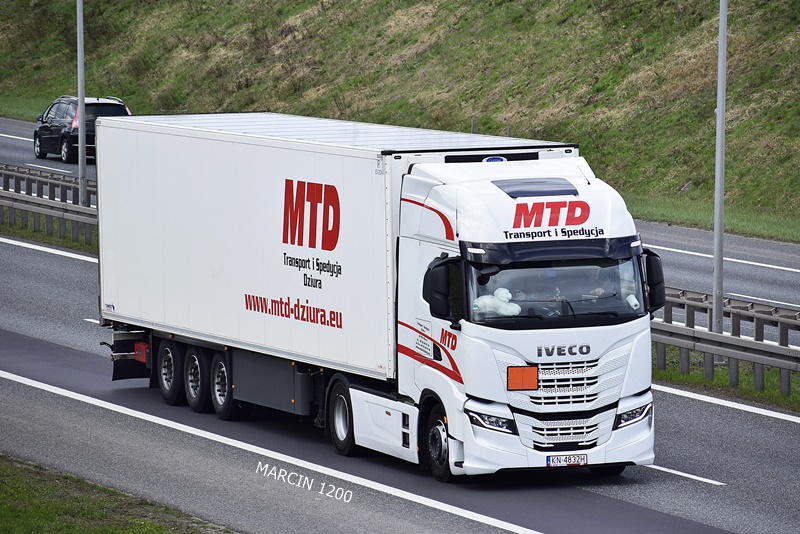 _DSC00011 (327)-crop-MTD DZIURA-IVECO S WAY.JPG