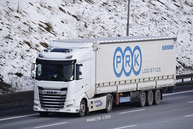 _DSC00011 (2603)-crop-PRK Logistics-DAF XG.JPG