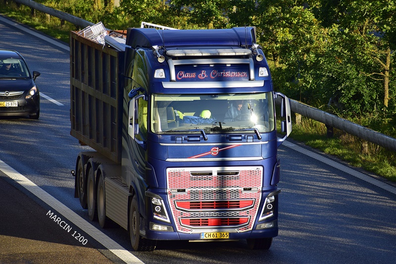_DSC4218 CLAUS B.CHRISTENSEN-crop-VOLVO FH IV.JPG
