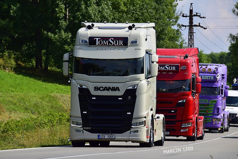_DSC6168-crop-TomSur -SCANIA.JPG