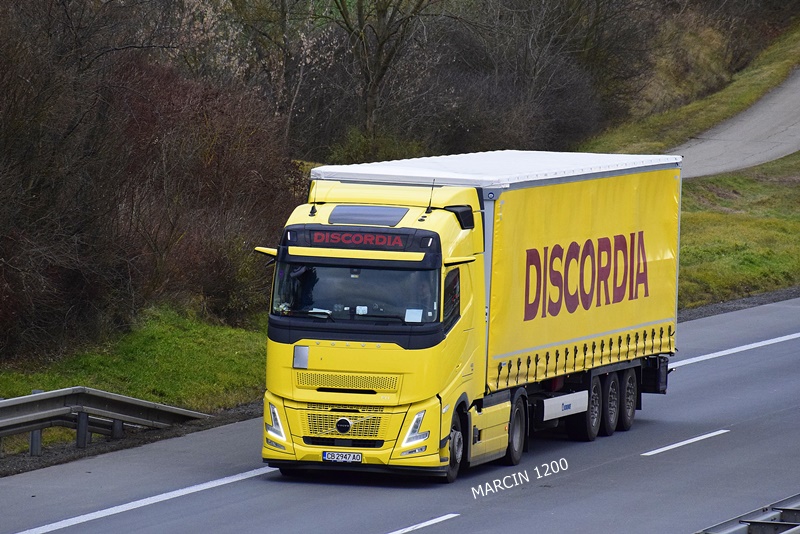_DSC0759 DISCORDIA-crop-VOLVO FH AERO.JPG