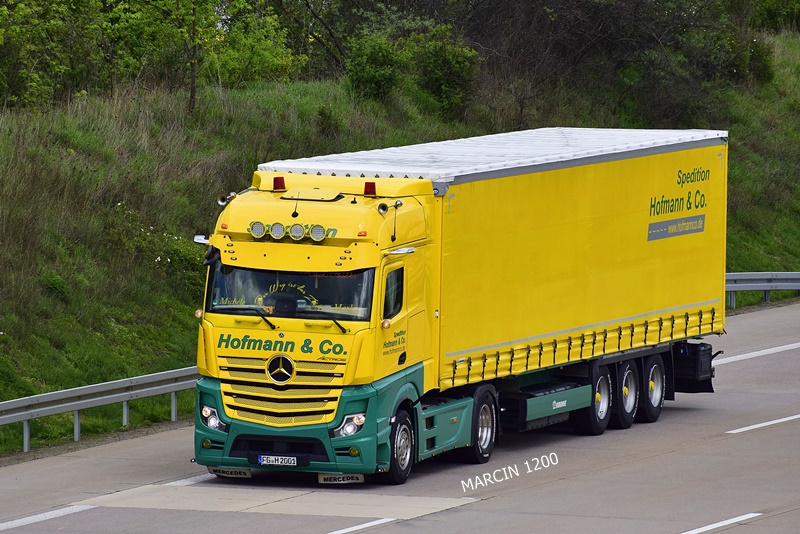 _DSC2084 HOFMANN & CO.-crop-Mercedes-Benz Actros MP5.JPG