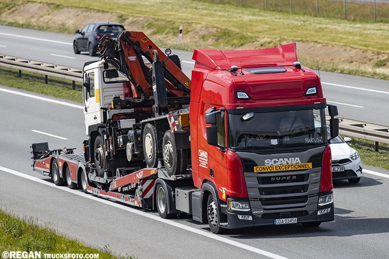 Scania 460R Super - Silva Olsztyn.jpg