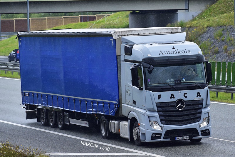 _DSC5731-crop-Faca Autoškola-ACTROS MP IV.JPG