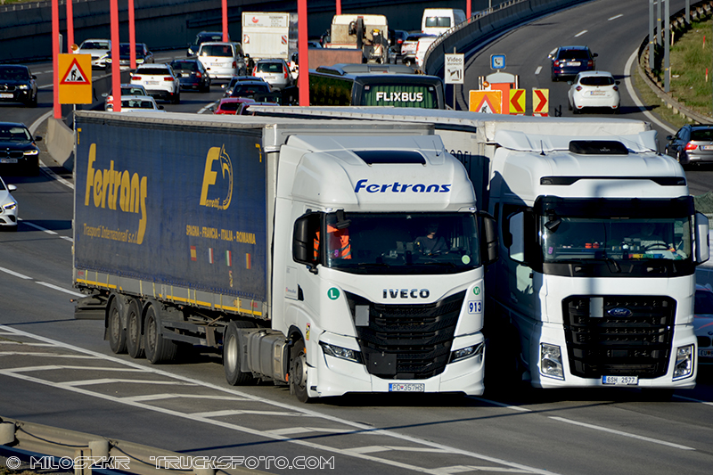 Iveco S-Way_Fertrans_3549.JPG