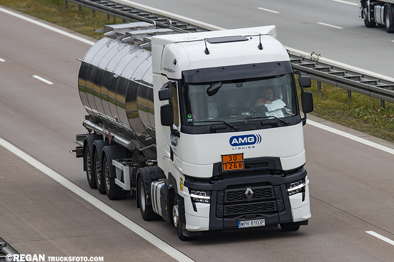 Renault Range T Evo - AMG Liquids.jpg