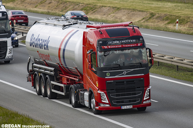 Volvo FH - Bednarek Transport.jpg