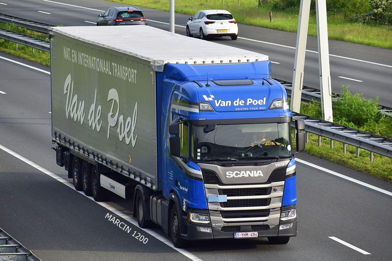 _DSC3425 VAN DE POEL-crop-SCANIA R450 NG.JPG
