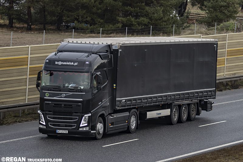 Volvo FH4 - KR Nasielsk.jpg