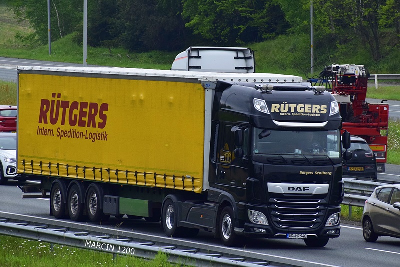 _DSC4031-crop-RÜTGERS-DAF XF 106 II.JPG