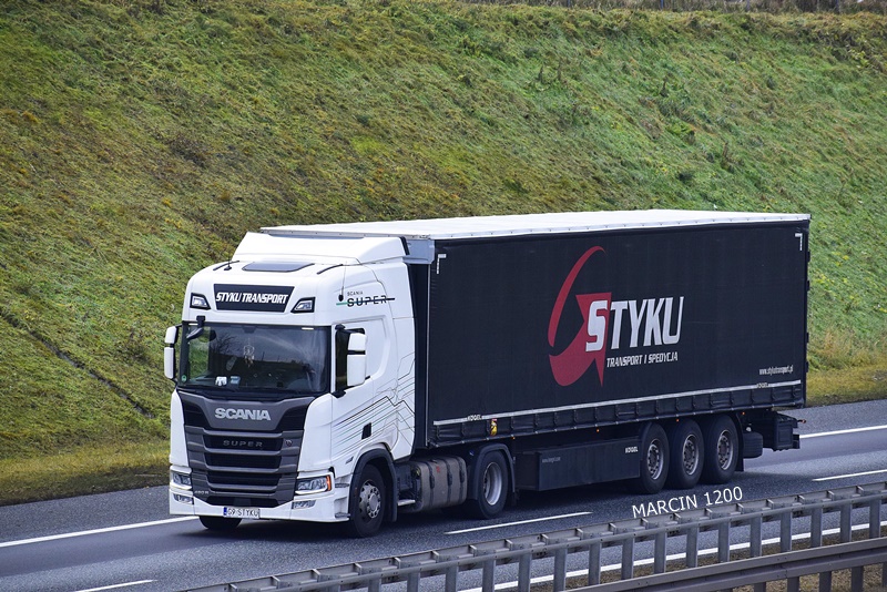 _DSC8748-crop-STYKU TRANSPORT - SCANIA R460 NG.JPG