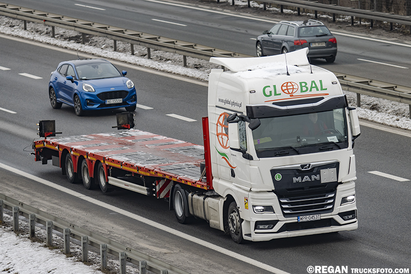 MAN TGX - Global Gdynia.jpg