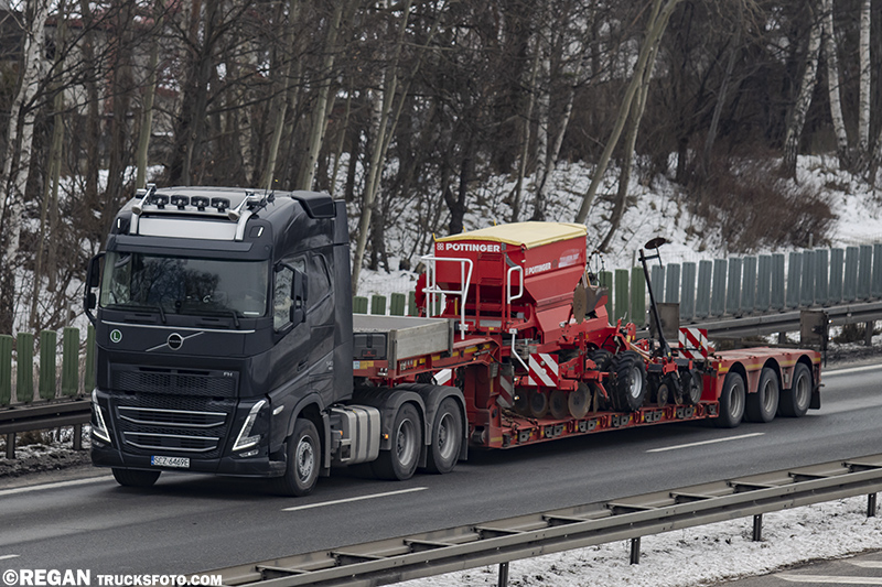 Volvo FH5.jpg