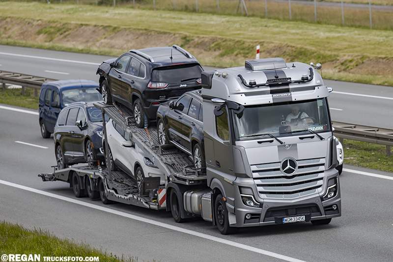 Mercedes-Benz Actros Edition 3 - Mini Heavy Transport.jpg